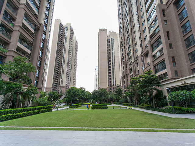  <span style="font-size:15px;">Sistema de distribución de energía residencial</span> 